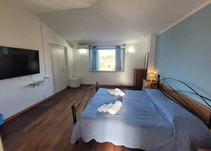 Oda ve Kahvaltı Li Piri