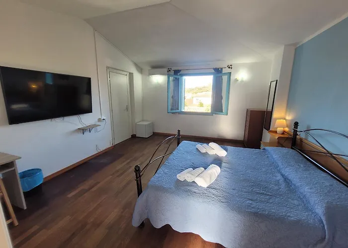 Oda ve Kahvaltı Li Piri 3*