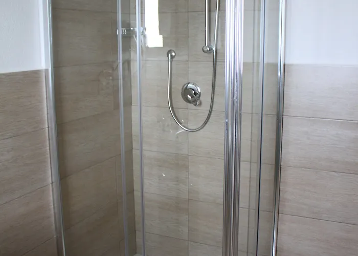 Oda ve Kahvaltı Li Piri