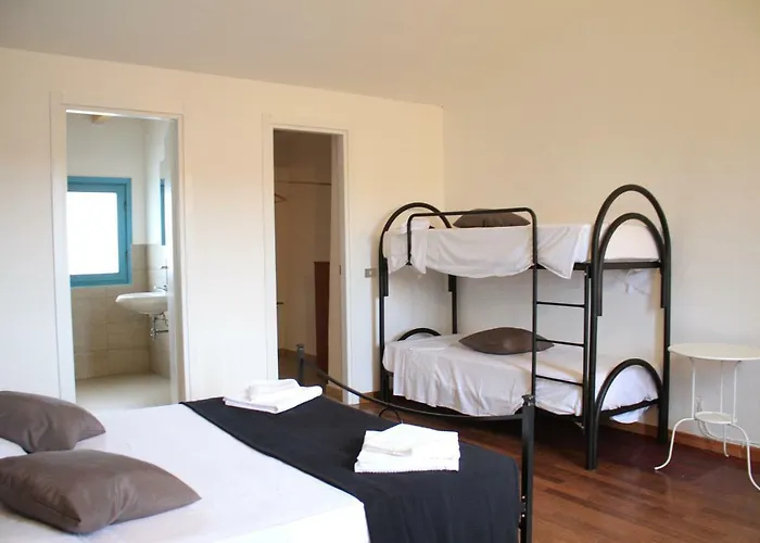 Oda ve Kahvaltı Li Piri