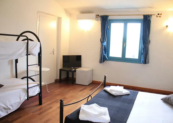 Li Piri Oda ve Kahvaltı